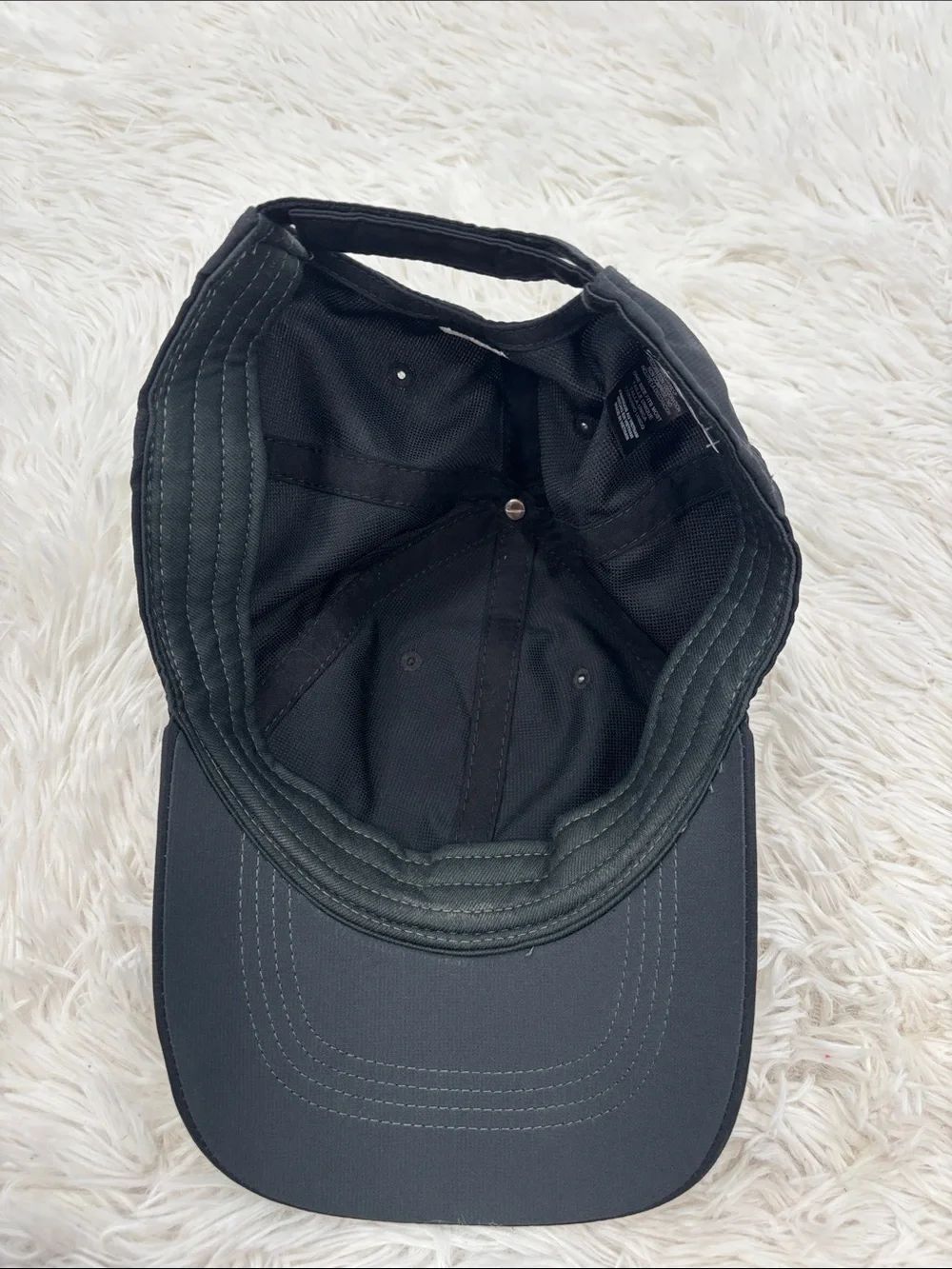 Nike Golf Hat - Picture 8 of 9
